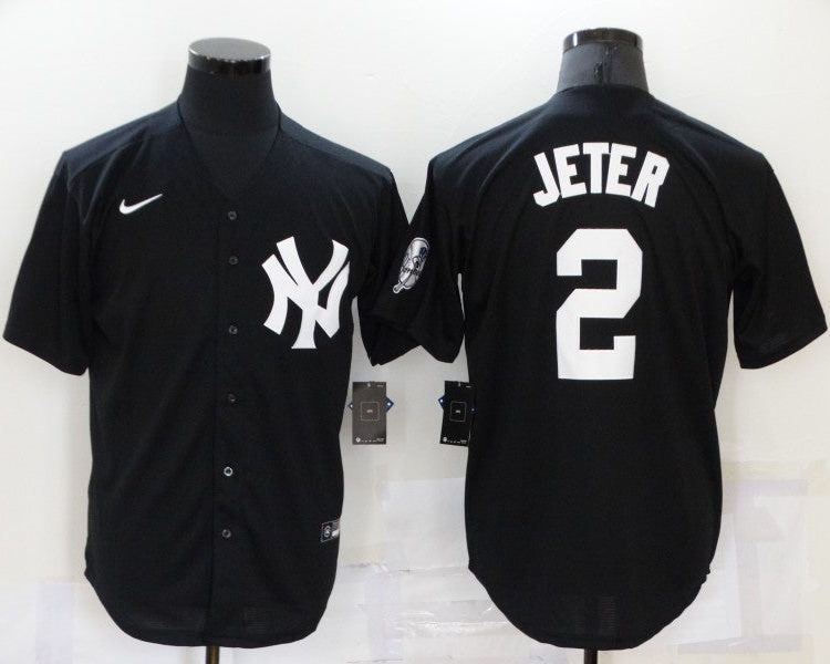 Men's New York Yankees Derek Jeter #2 Black Baseball Jersey