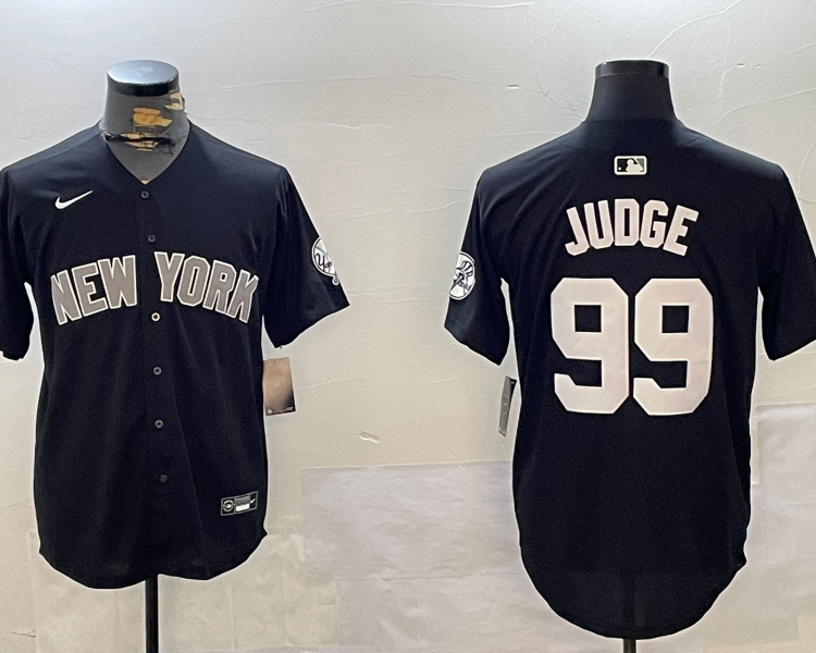 Men's New York Yankees Aaron Judge #99 Black Jersey