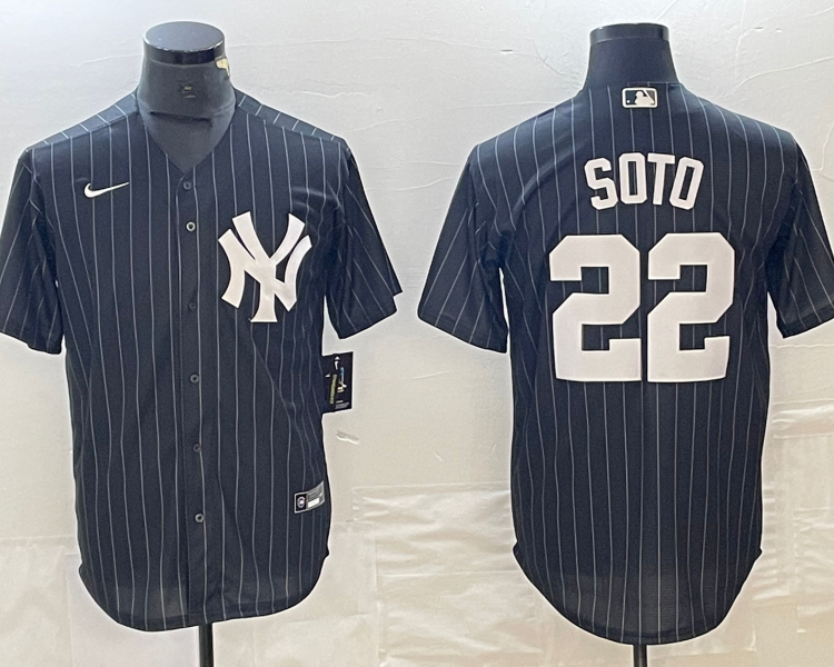 Men's New York Yankees Juan Soto #22 Black Jersey