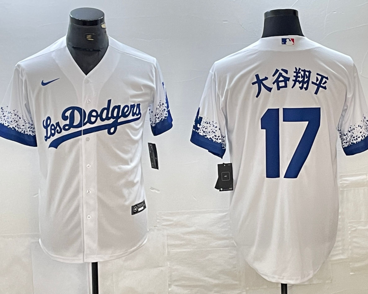Men's Los Angeles Dodgers Shohei Ohtani #17 White Limited Jersey