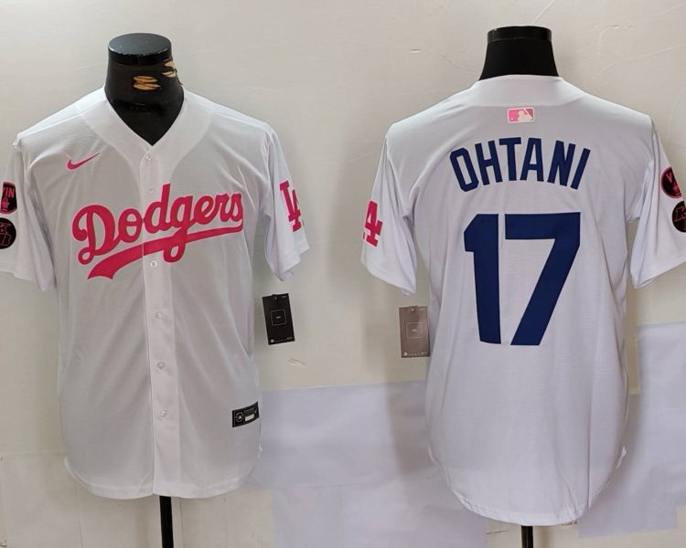 Men's Los Angeles Dodgers Shohei Ohtani #17 White Limited Jersey